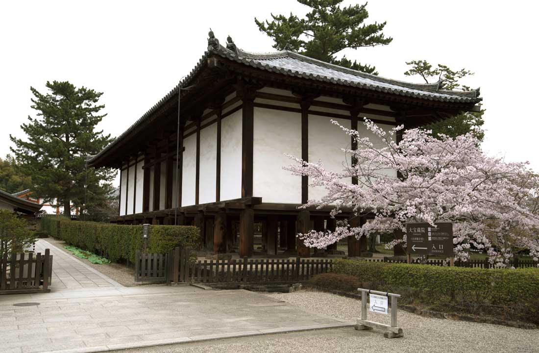 Horyuji treasure house